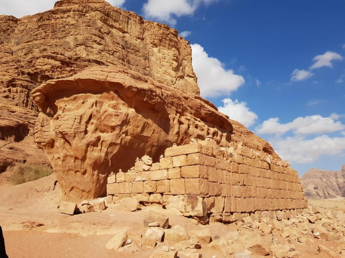 Wadi Rum Secrets Camp Екстер'єр фото